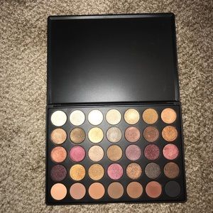 Morphe 35F - Fall Into Frost Eyeshadow Palette